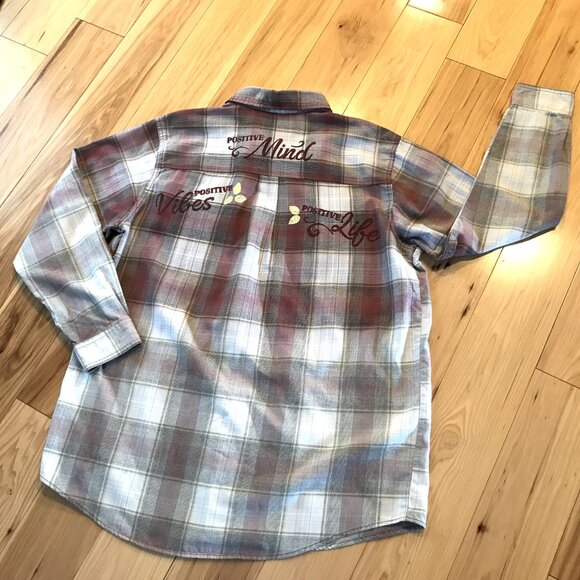 Reworked Bleached Heavy Flannel Shirt: Positive Vibes Plus Size Upcycled Top - Picture 8 of 9